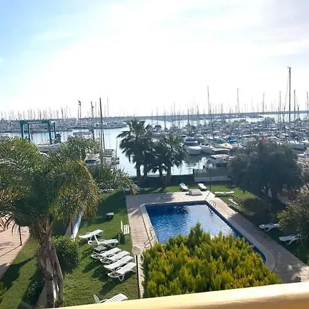Marina Port Apartment *